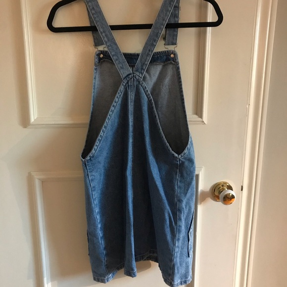 Overall dress - Picture 3 of 6